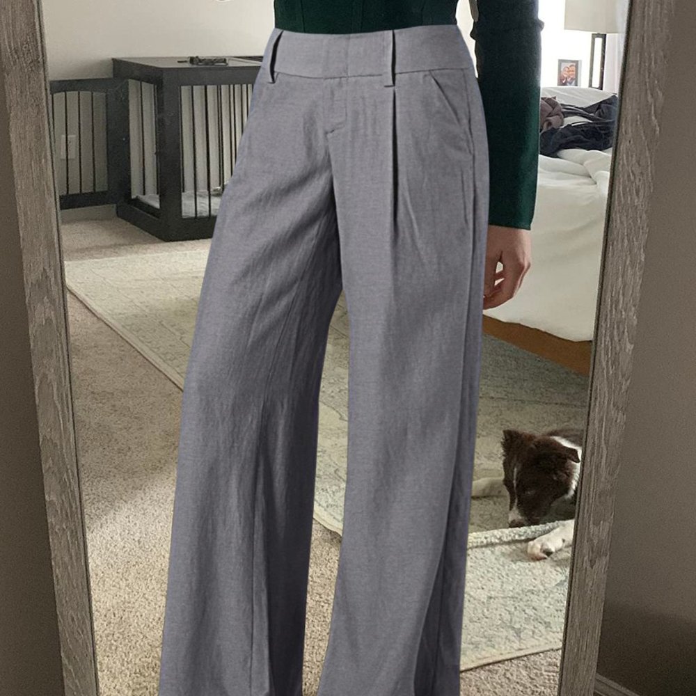 BNWOT Pocket Detail Mid Waist Wide Leg Pants
